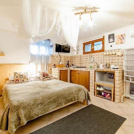 Tabor 1 Garden & Parking Lejlighed Napoli Eksteriør billede